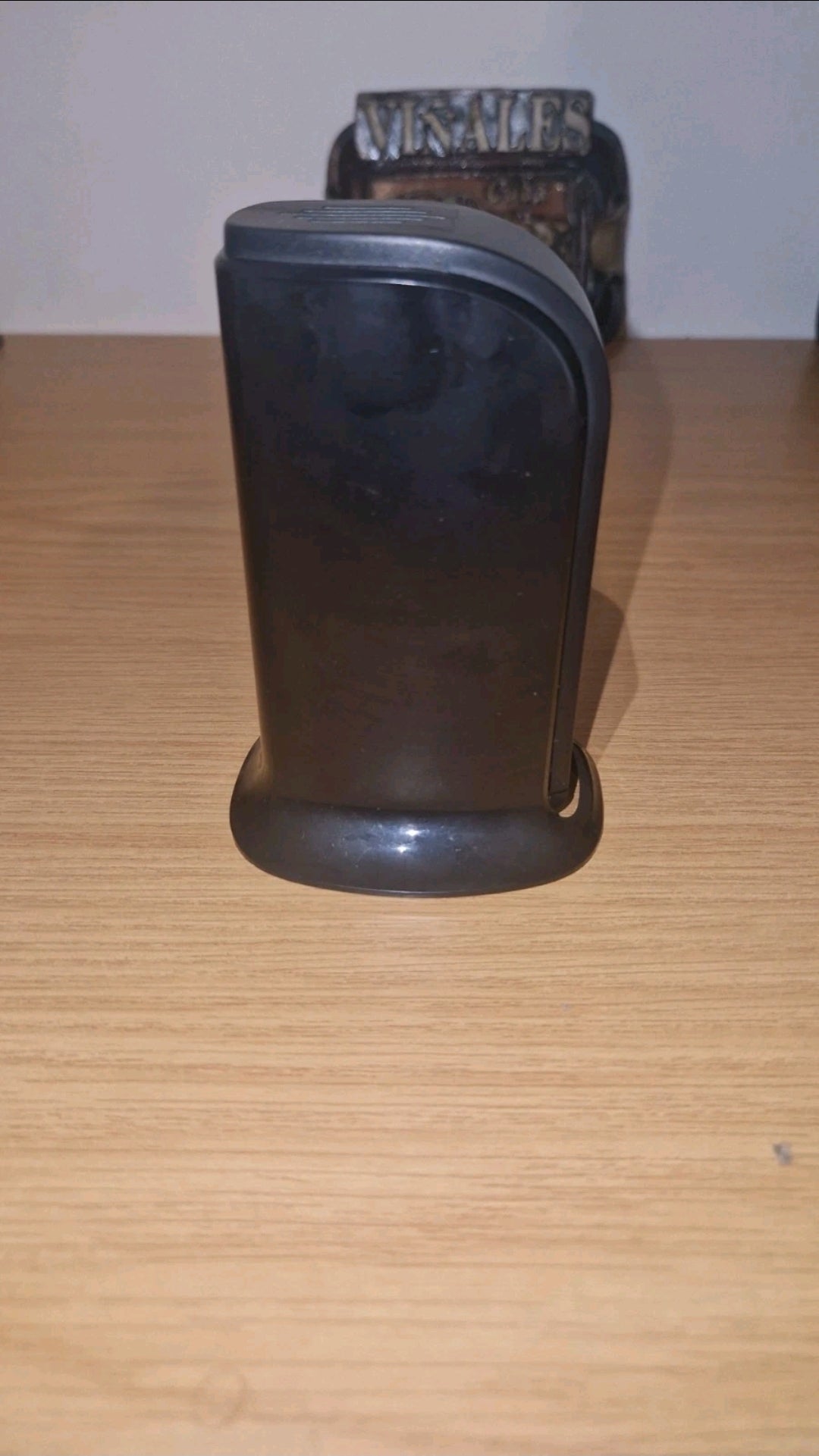 Station De Recharge Usb Caméra Wifi 4K Connecté En Direct Par Application VTCWORLD