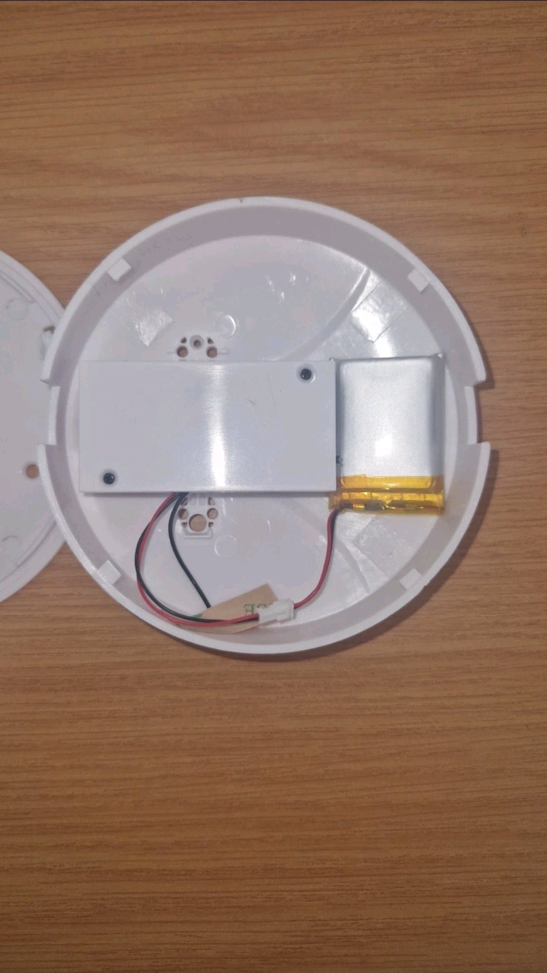Caméra Detecteur De Fumée  Wifi Qualité 4K Vision En Direct Par Application VTCWORLD