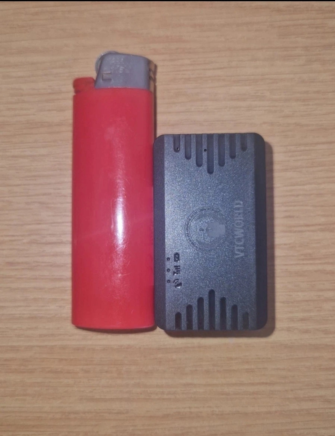 Tracker Gps Professionnel Miniature Autonomie 1mois VTCWORLD